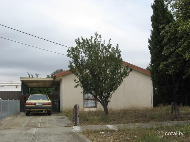 9 Oakwood Rd, Albanvale, VIC 3021