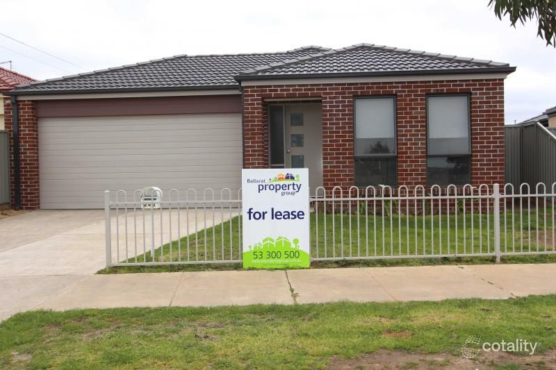 240 Walker St, Sebastopol, VIC 3356