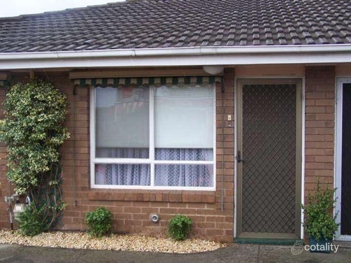 2/5 Evans St, Sunbury, VIC 3429