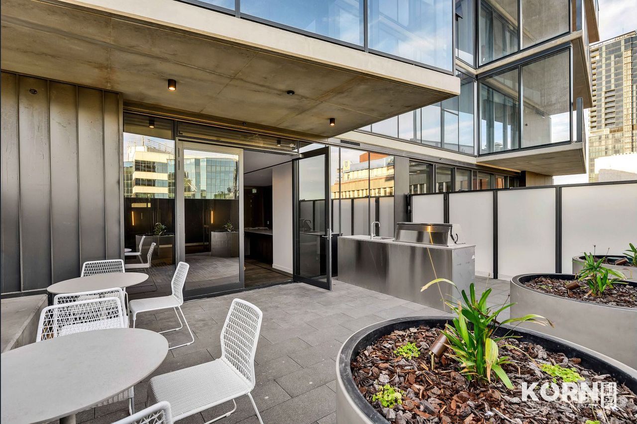 1706/15 Austin St, Adelaide, SA 5000