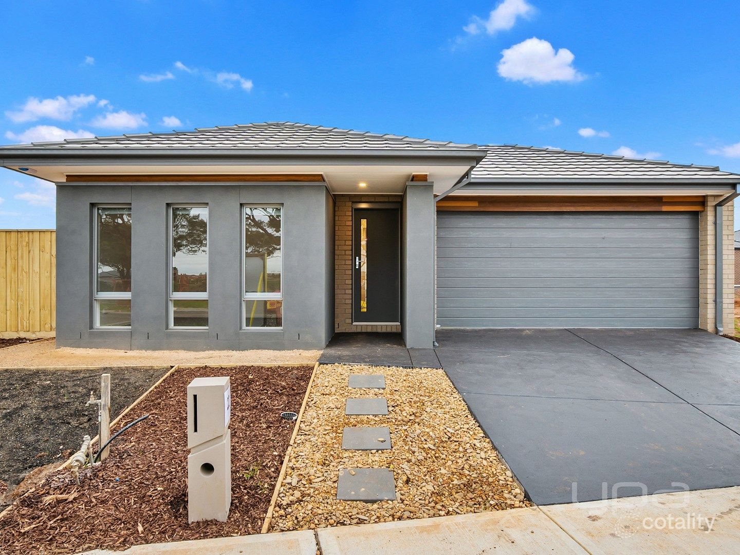 22 Waterbird Cct, Weir Views, VIC 3338