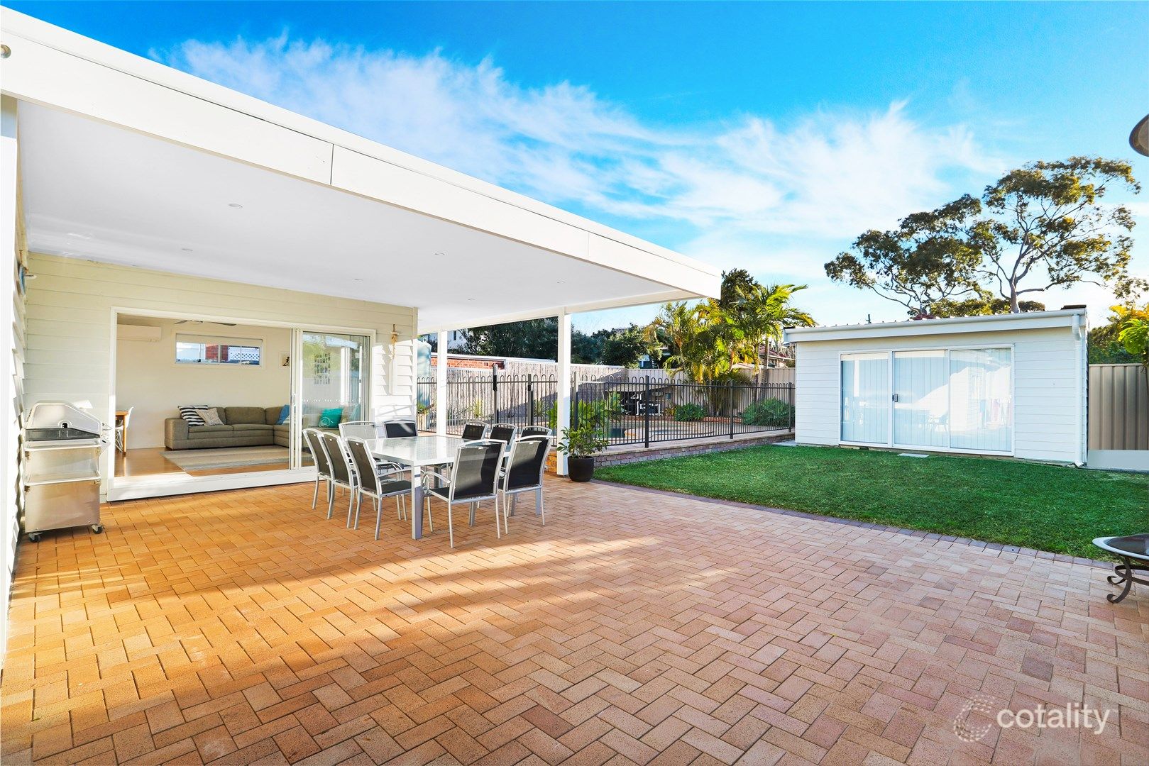 33 Carrington Ave, Caringbah, NSW 2229