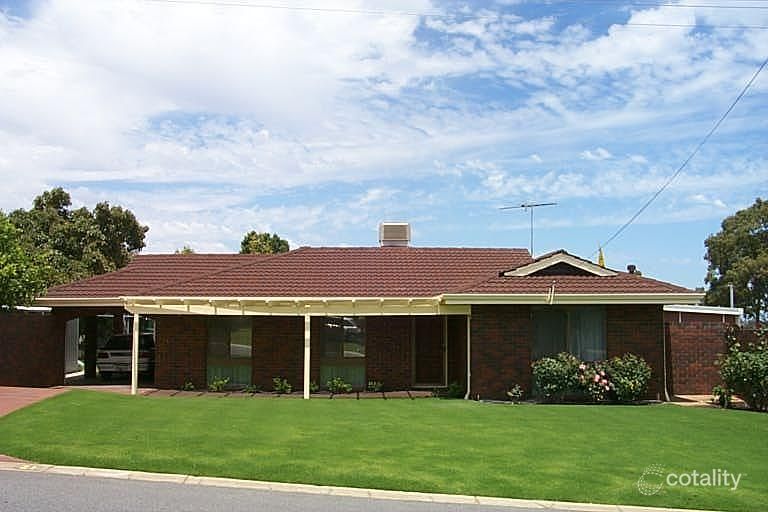 21 Santa Way, Wanneroo, WA 6065