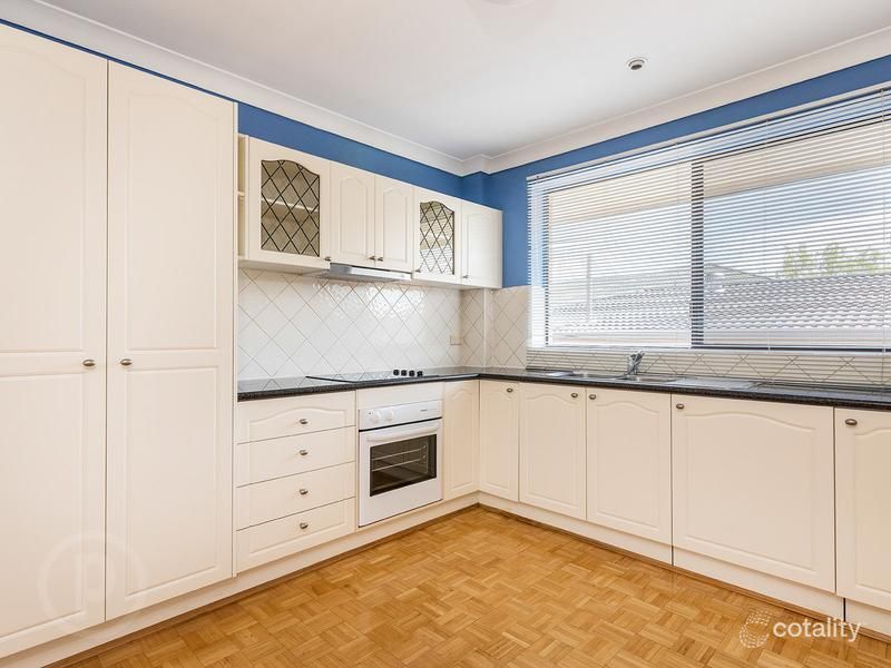 4/110 Pembroke Rd, Coorparoo, QLD 4151