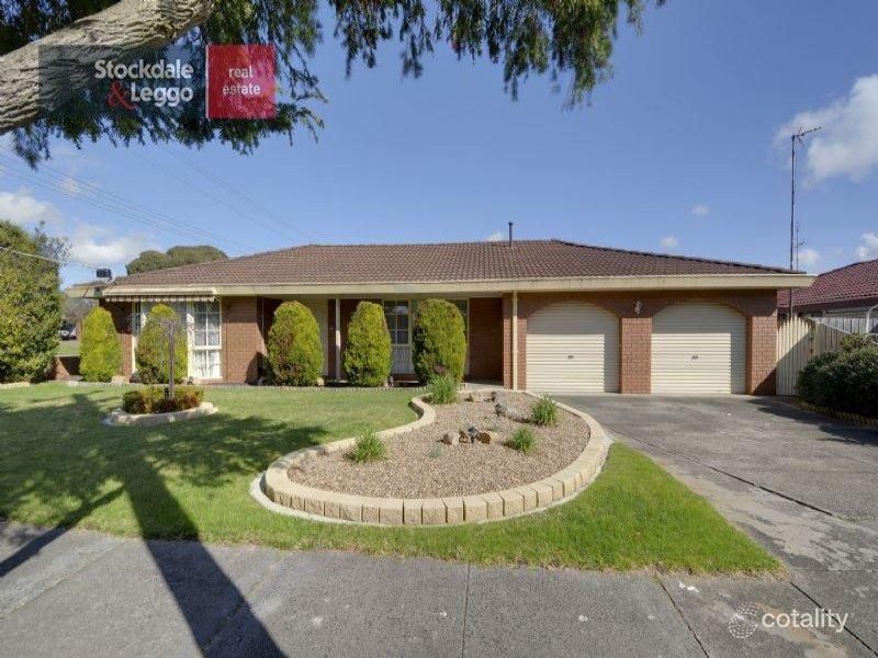 2 Canterbury Way, Churchill, VIC 3842