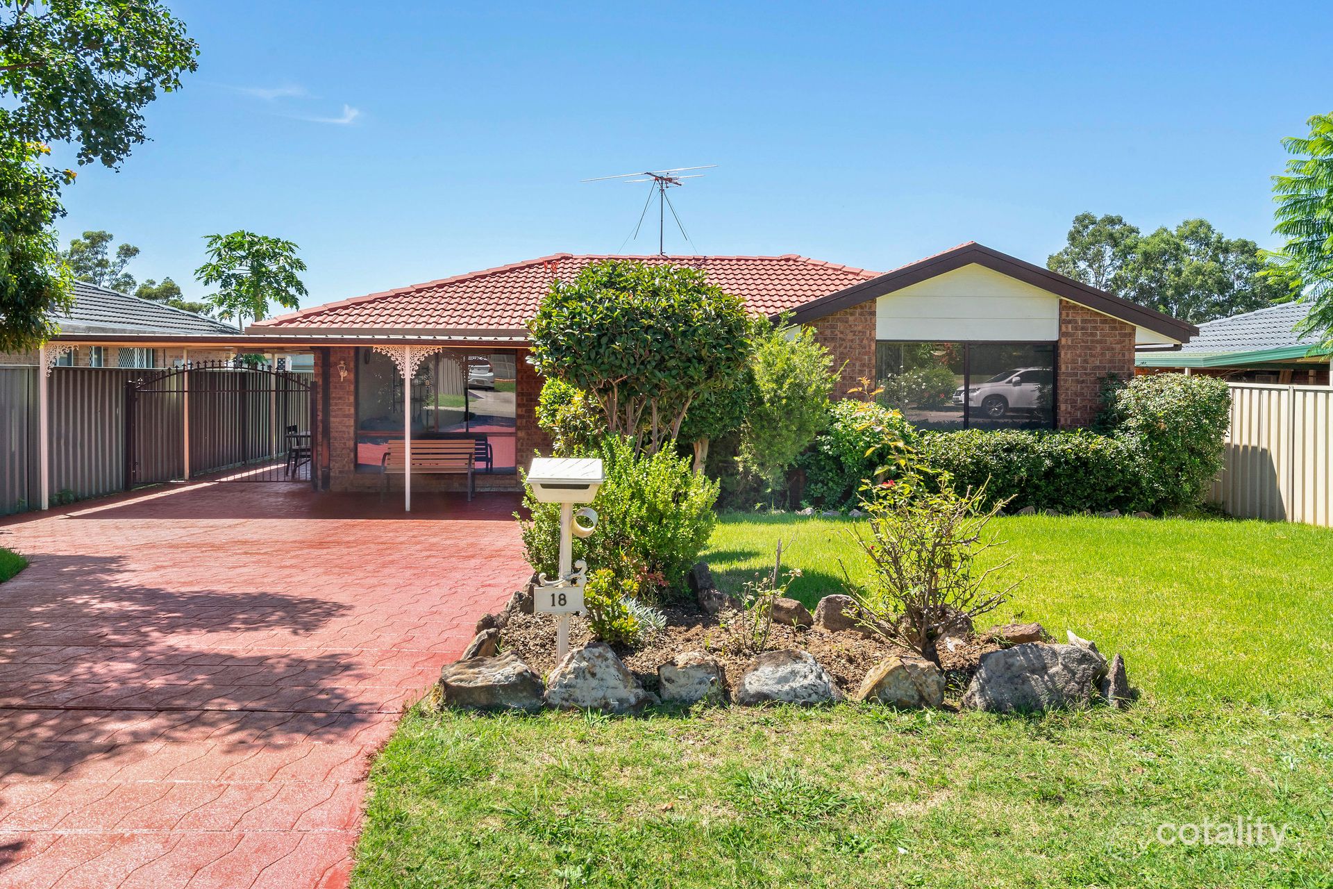 18 Dermont St, Hassall Grove, NSW 2761