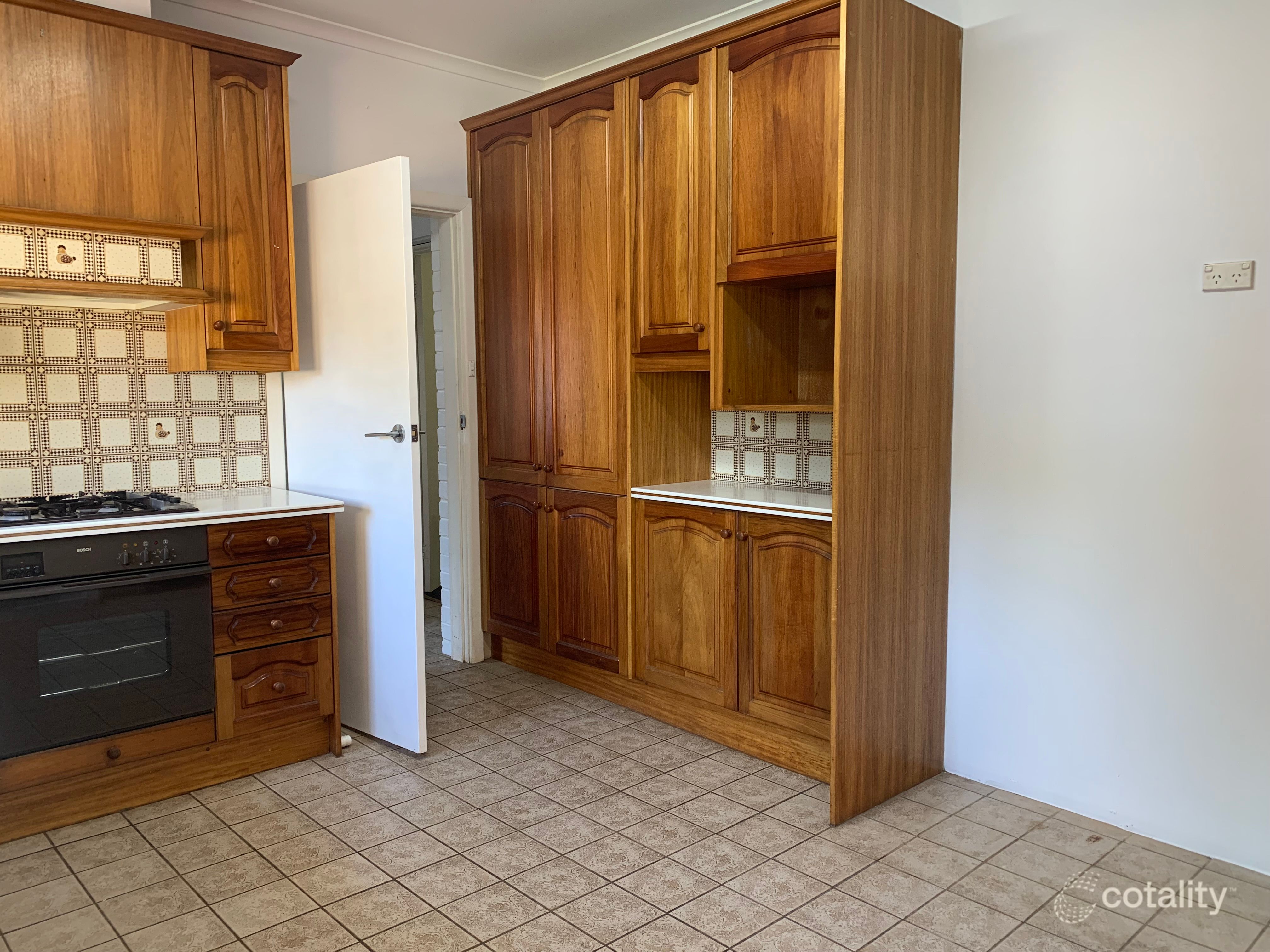 7 Cairns Ave, Newtown, VIC 3220