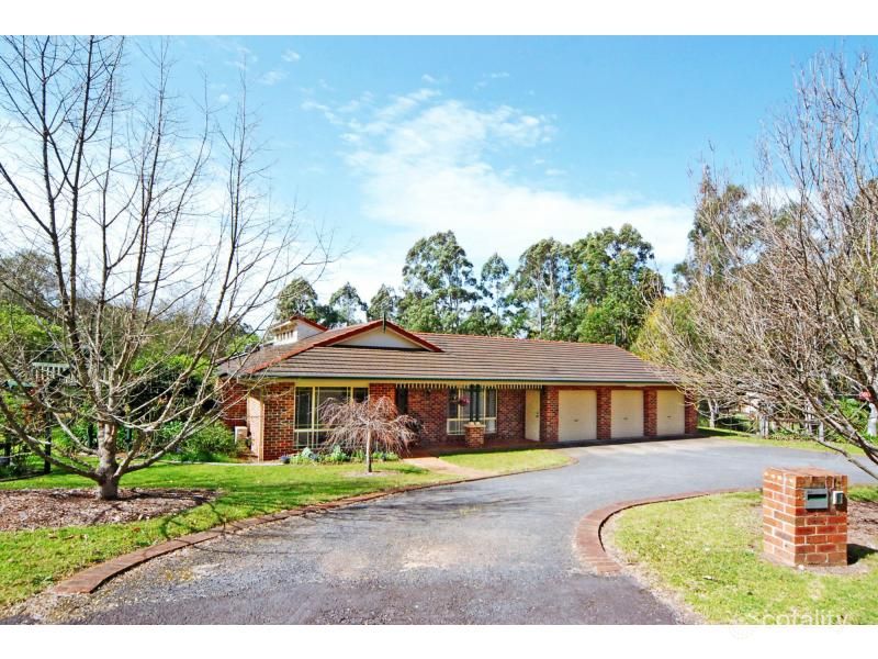 11 Coombah Cl, Tapitallee, NSW 2540