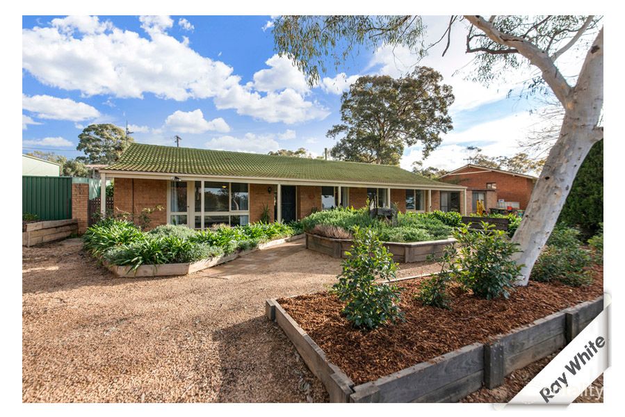 52 Morant Cct, Kambah, ACT 2902