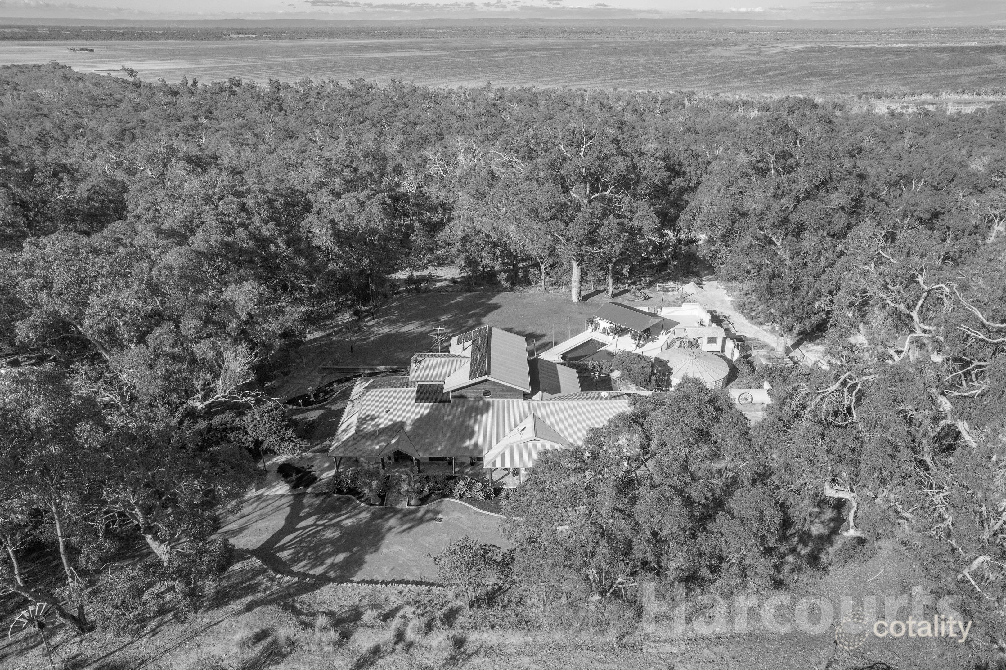 12 Harvey View Dr, Herron, WA 6211