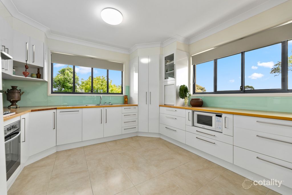 56 Montana Pl, Woolmar, QLD 4515