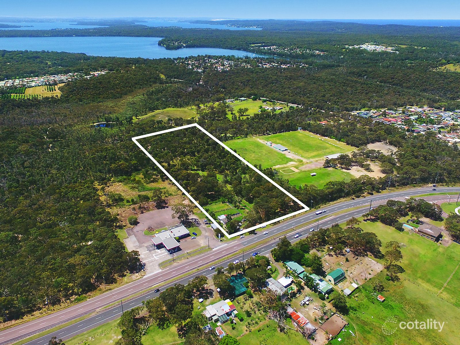 245 Pacific Hwy, Doyalson North, NSW 2262