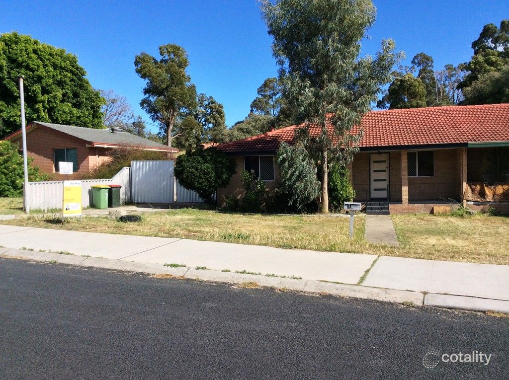8a Davenport Way, Withers, WA 6230