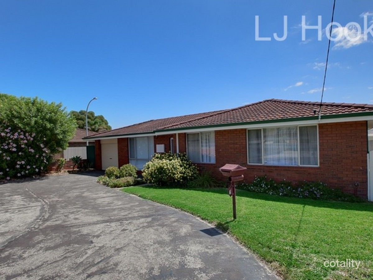 24 Carvie St, Hillman, WA 6168
