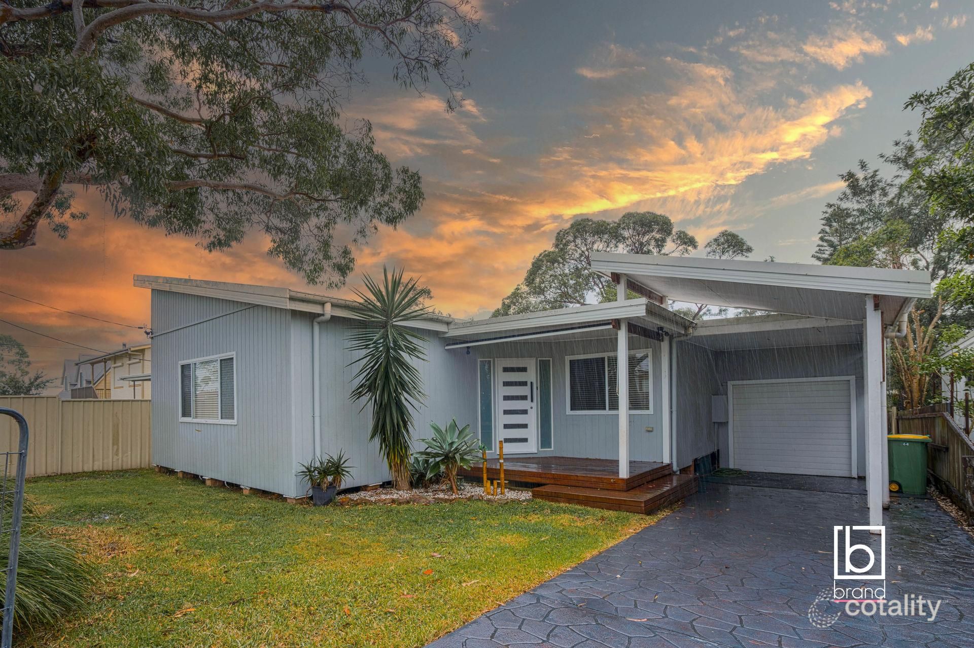 64 Dampier Bvd, Killarney Vale, NSW 2261