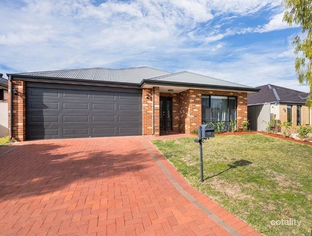 13 Blacksmith St, Queens Park, WA 6107