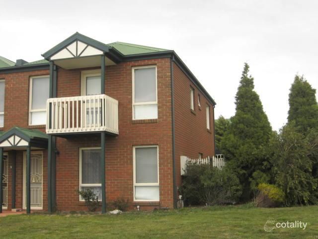 2/17 Pembroke Cres, Craigieburn, VIC 3064