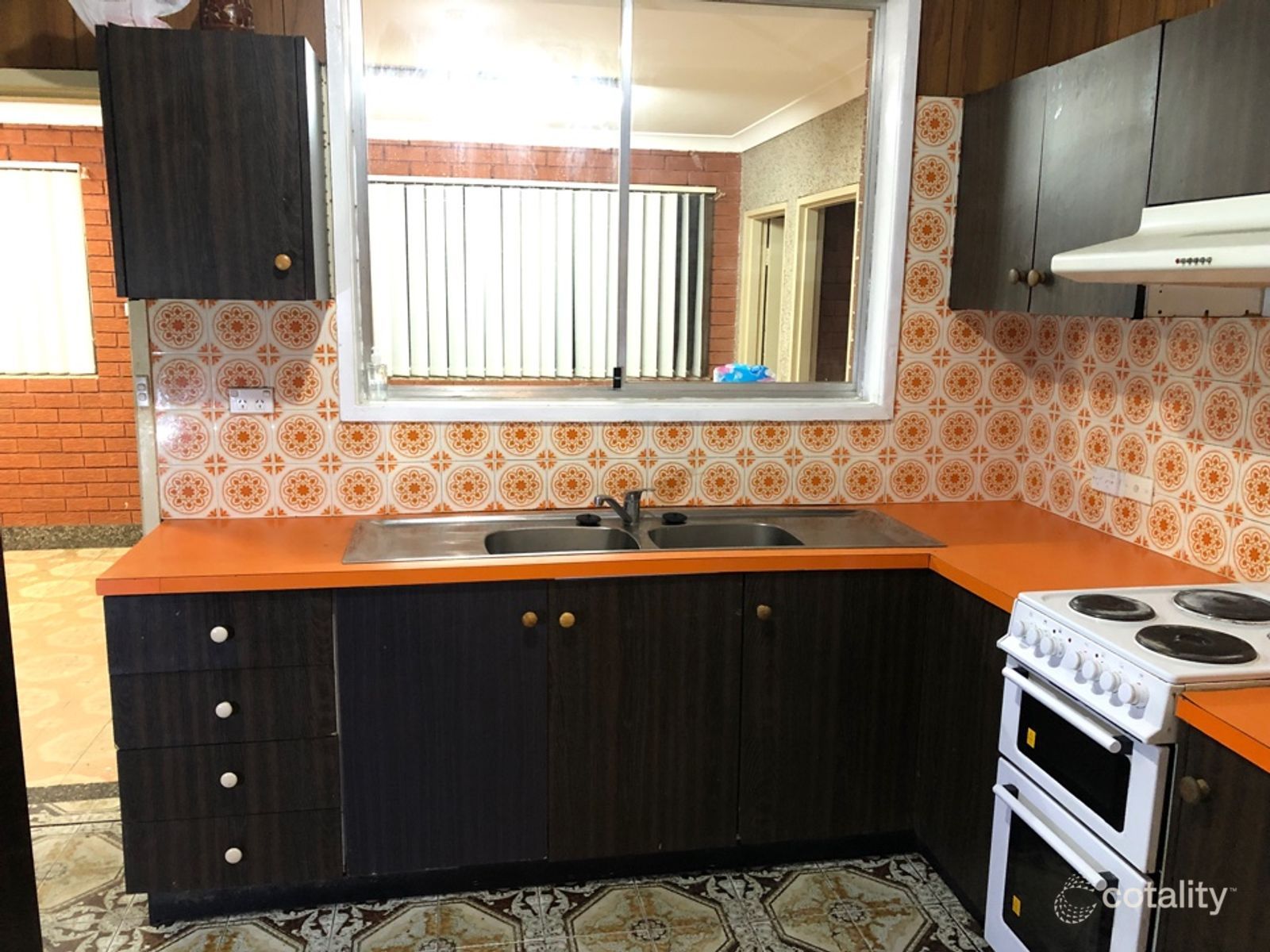 10 Tobys Bvd, Mount Pritchard, NSW 2170