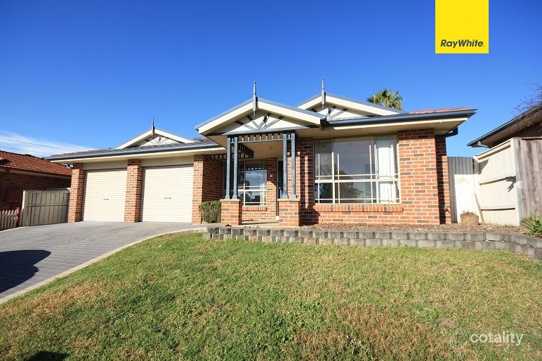 6 Steamer Pl, Currans Hill, NSW 2567