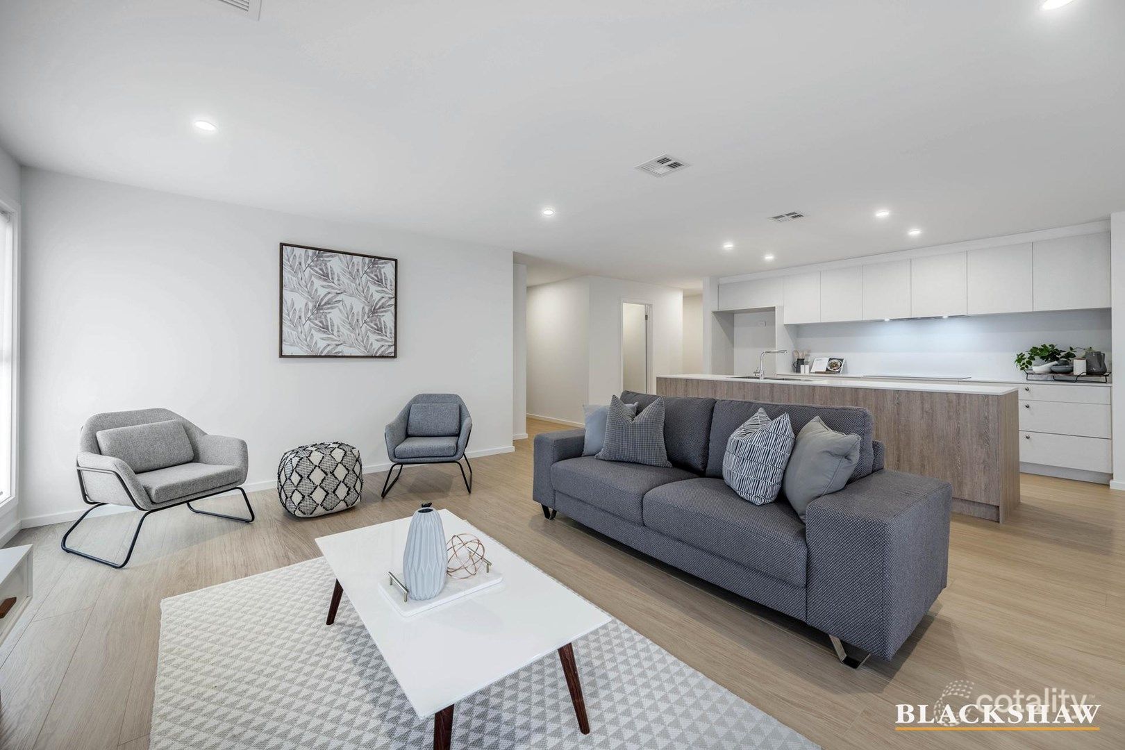 3 Ken Tribe St, Coombs, ACT 2611