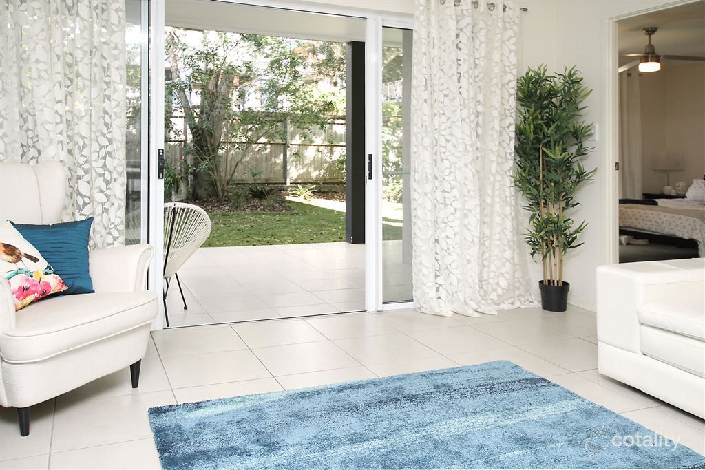 2/590 Sherwood Rd, Sherwood, QLD 4075