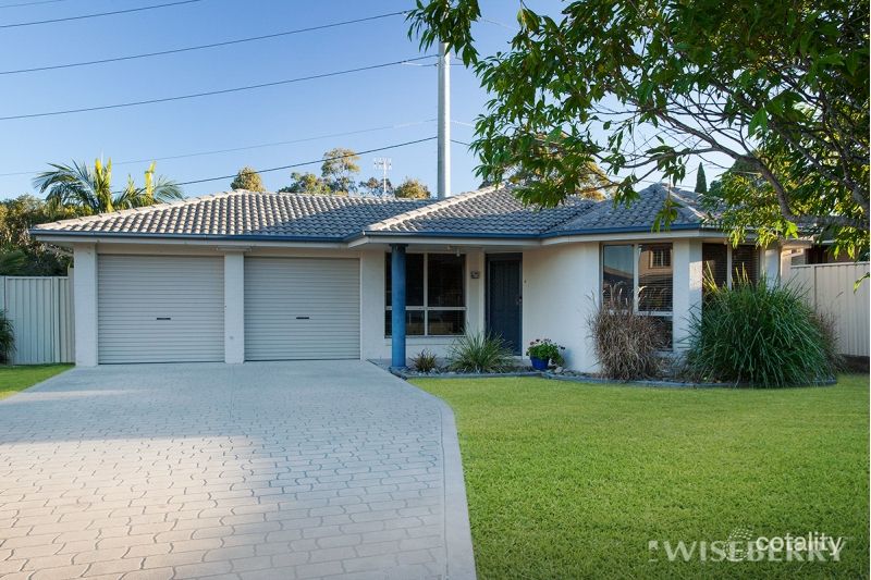 1 Viewfield Cres, Woongarrah, NSW 2259
