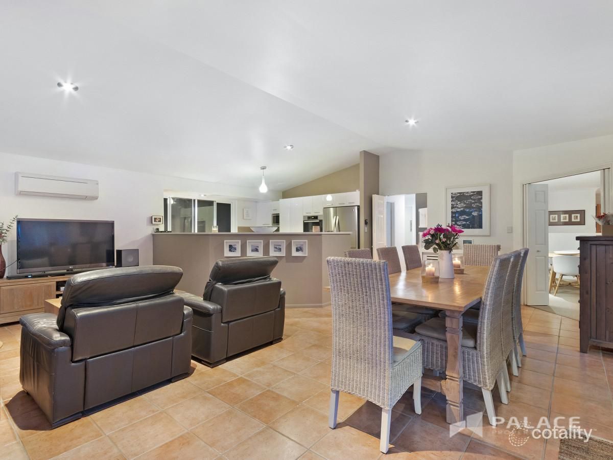 12 Solander Ct, Karana Downs, QLD 4306