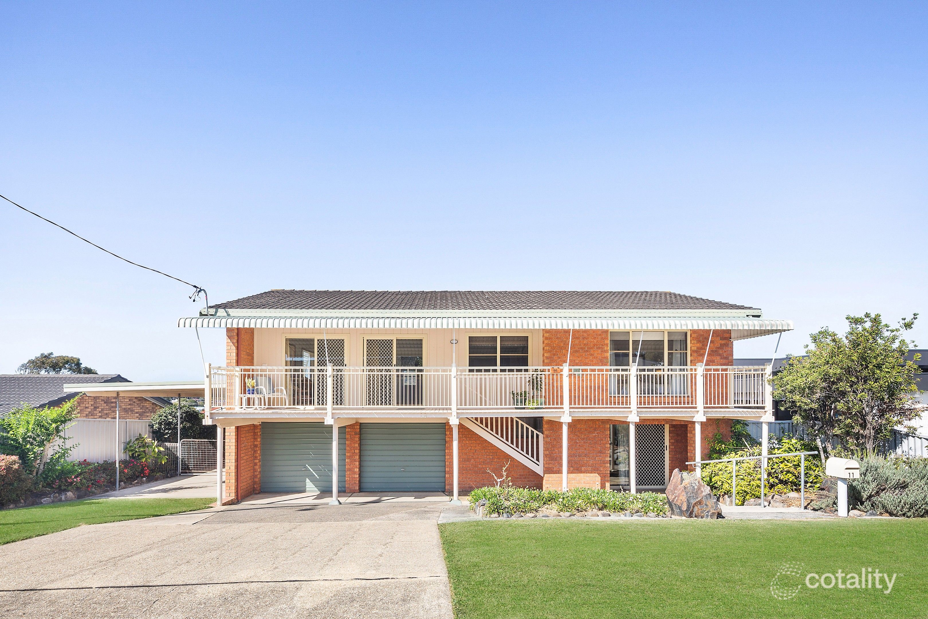11 Hibiscus Way, Scotts Head, NSW 2447