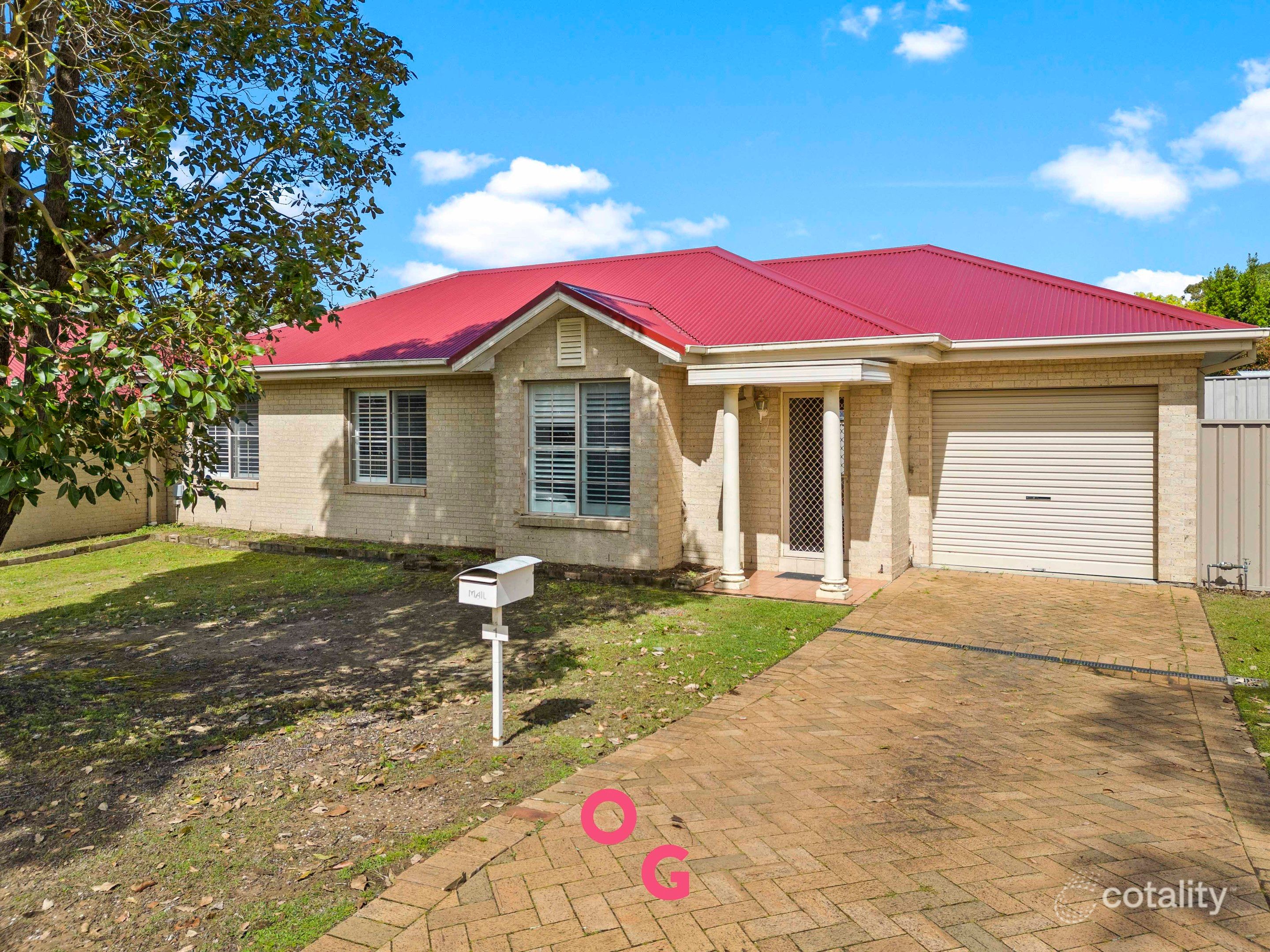 2/20 Canterbury Dr, Morpeth, NSW 2321
