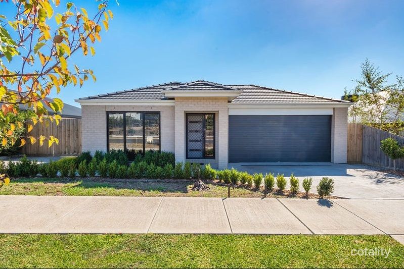 8 Morand St, Gisborne, VIC 3437