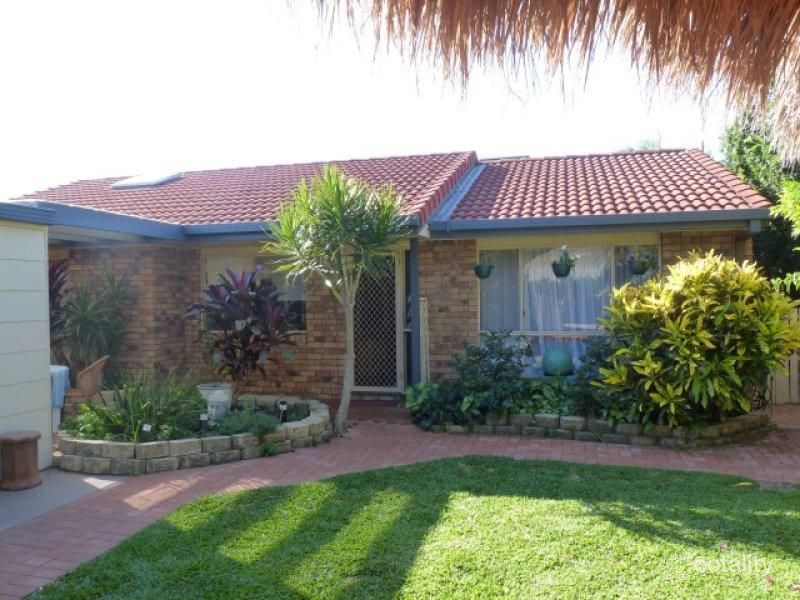 3 Woodland Cl, Torquay, QLD 4655