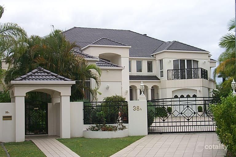 38a Kincardine Dr, Benowa, QLD 4217