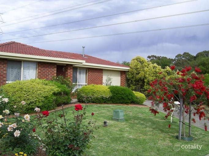 8 Deacon Ct, Paralowie, SA 5108