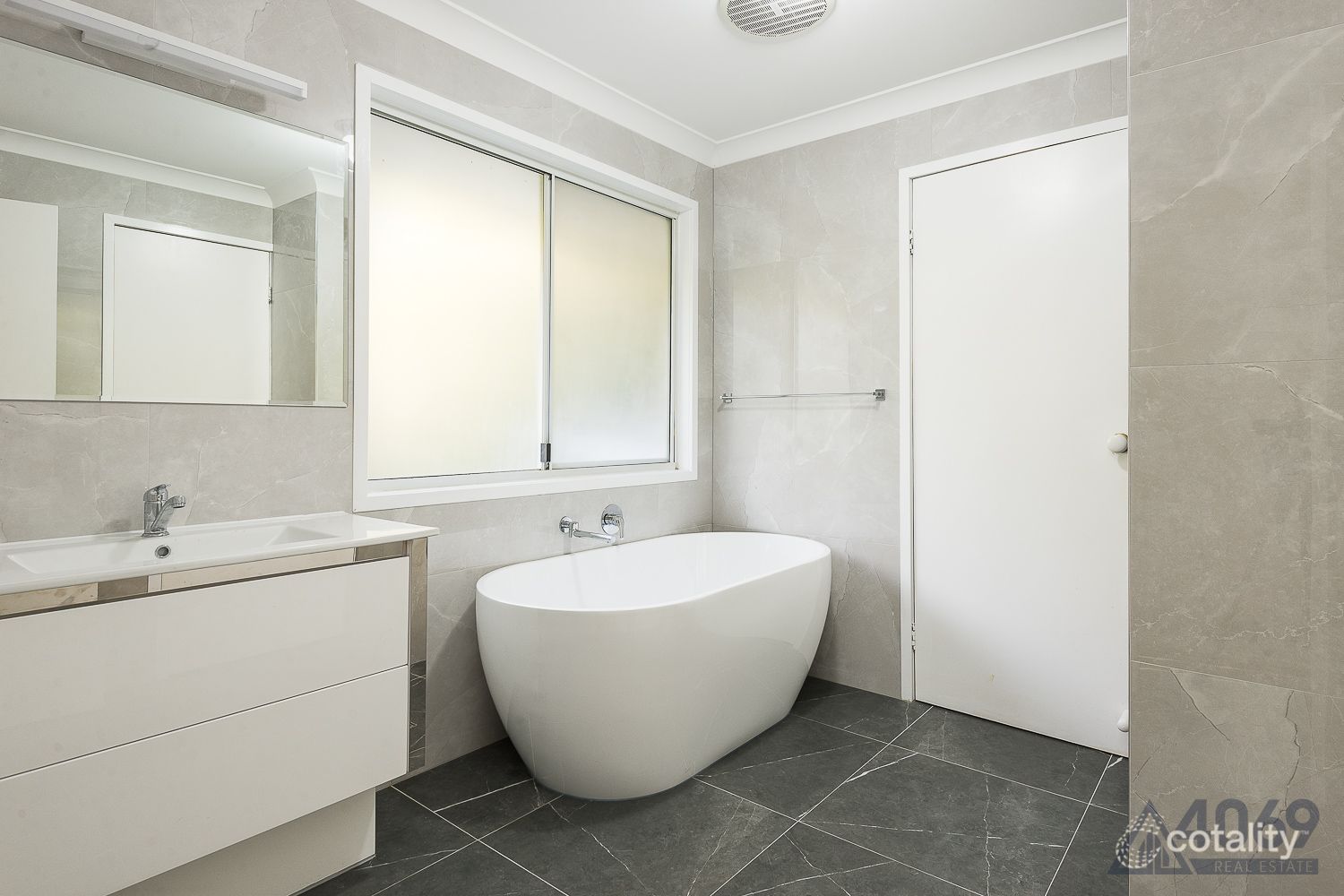 20 Aronia St, Kenmore, QLD 4069