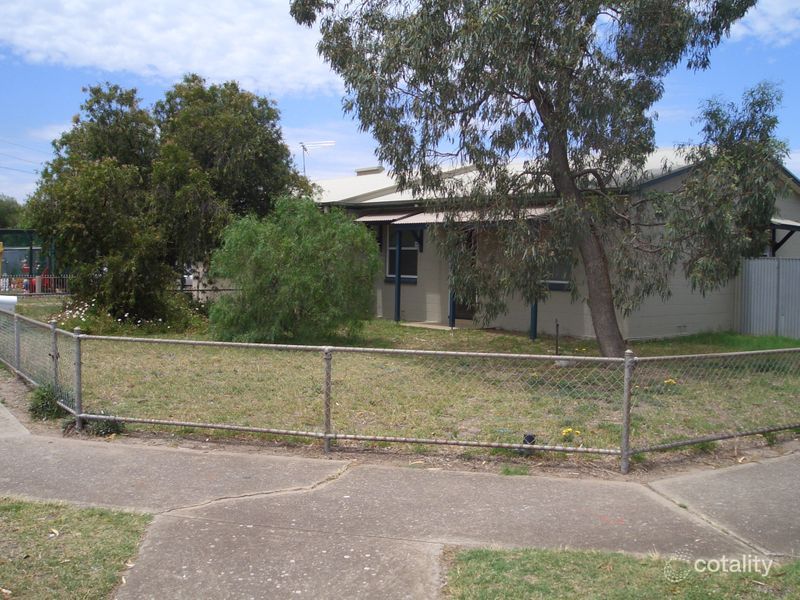 38 Yongala St, Taperoo, SA 5017