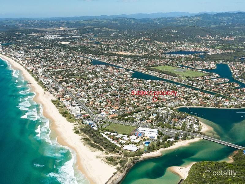 16 Townson Ave, Palm Beach, QLD 4221