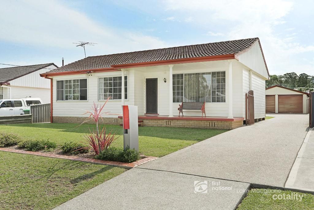 12 Raggatt Cres, Edgeworth, NSW 2285