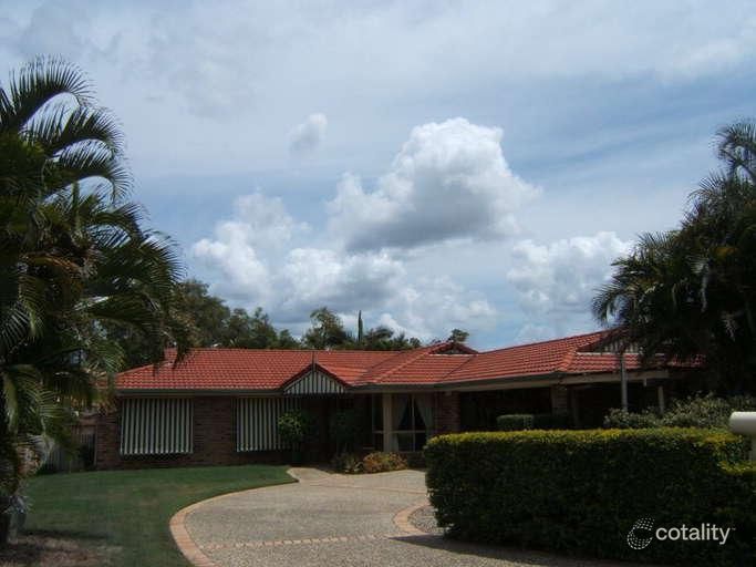 26 Marina Ct, Eatons Hill, QLD 4037