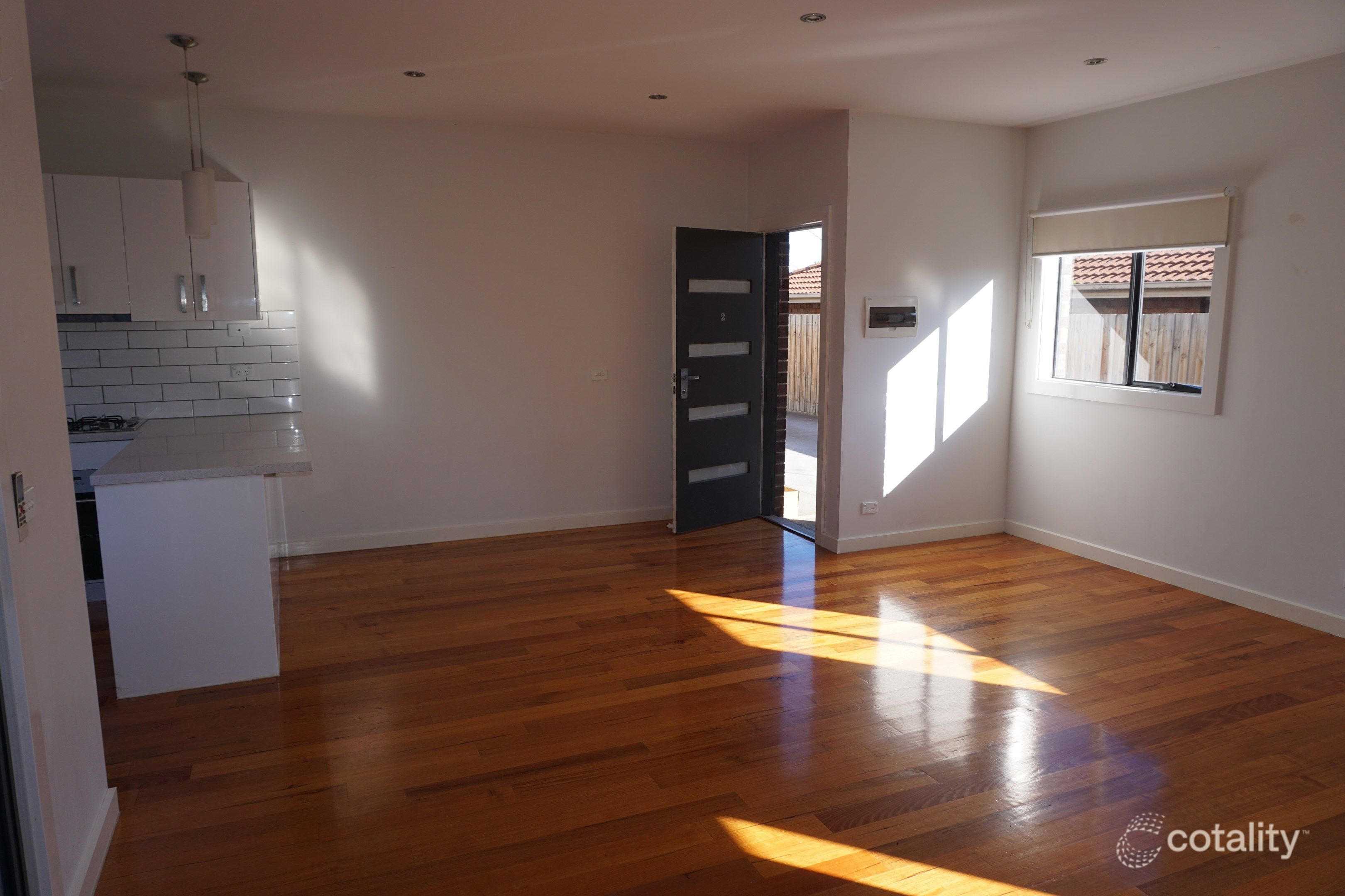 2/90 Daley St, Glenroy, VIC 3046