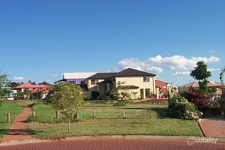 6 Bartlett Tce, Redland Bay, QLD 4165