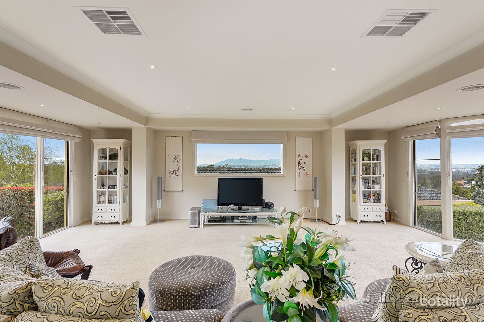 15 Gwingana Cres, Glen Waverley, VIC 3150