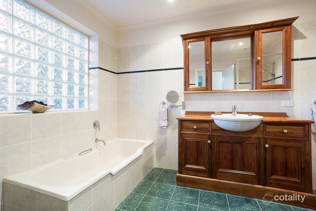 235 High St, Templestowe Lower, VIC 3107