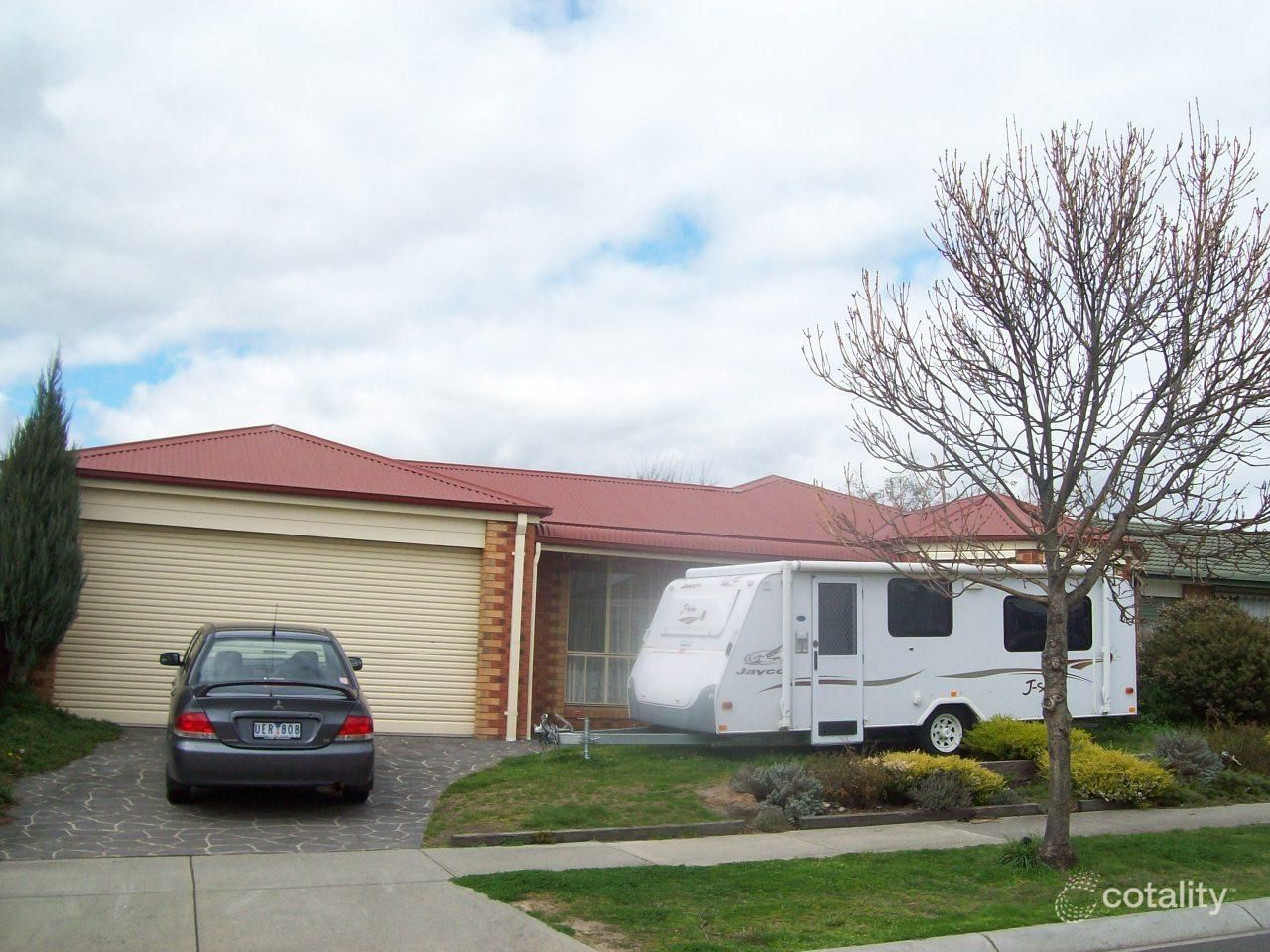 4 Peveril Ct, Narre Warren, VIC 3805