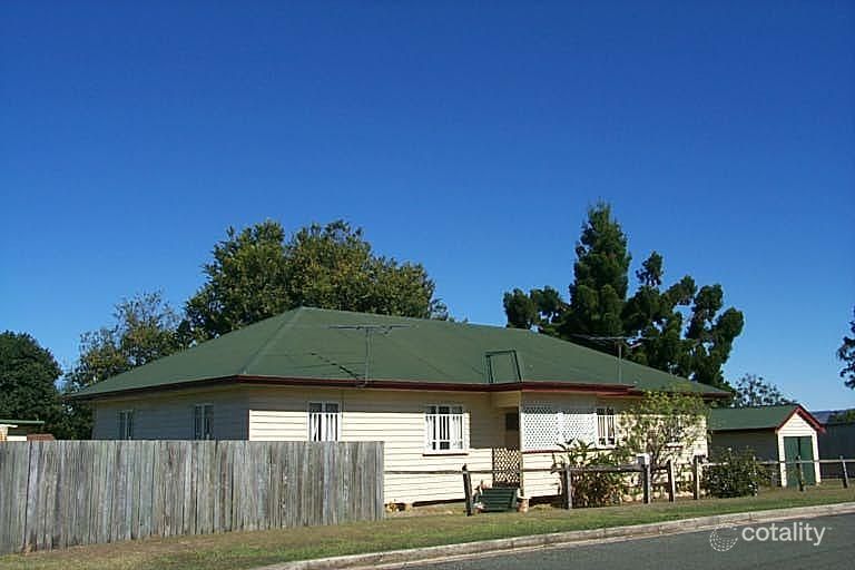 11b Hawkins St, Beaudesert, QLD 4285