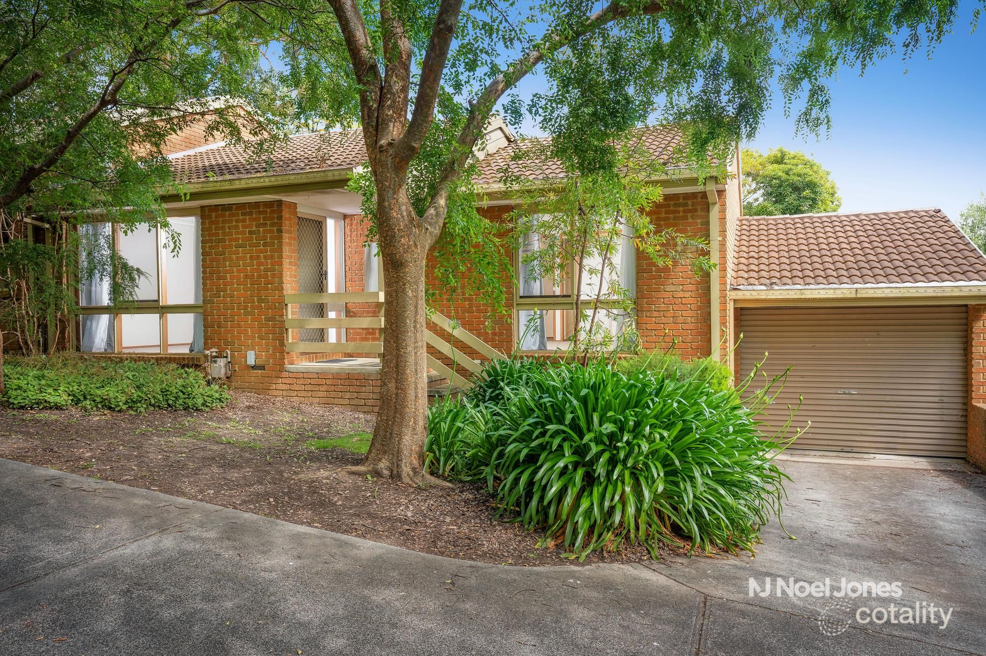 15/30a Forest Rd, Ferntree Gully, VIC 3156