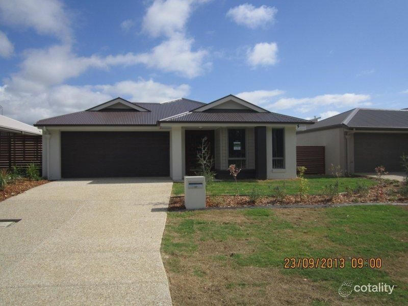 37 Jindalba Dr, Coomera, QLD 4209