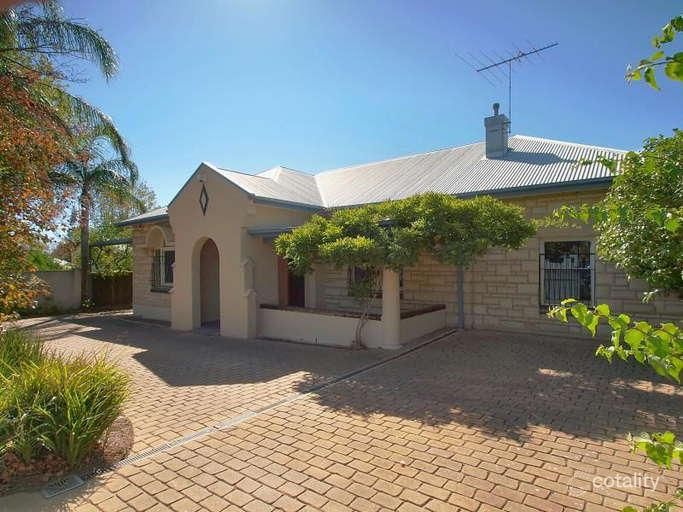 44 Cross Rd, Myrtle Bank, SA 5064