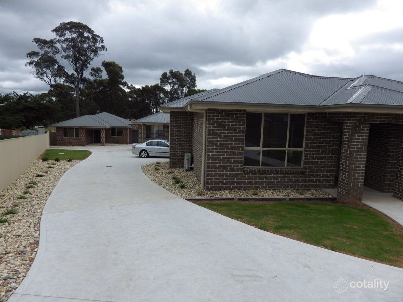 3/213 Anzac Ave, Seymour, VIC 3660