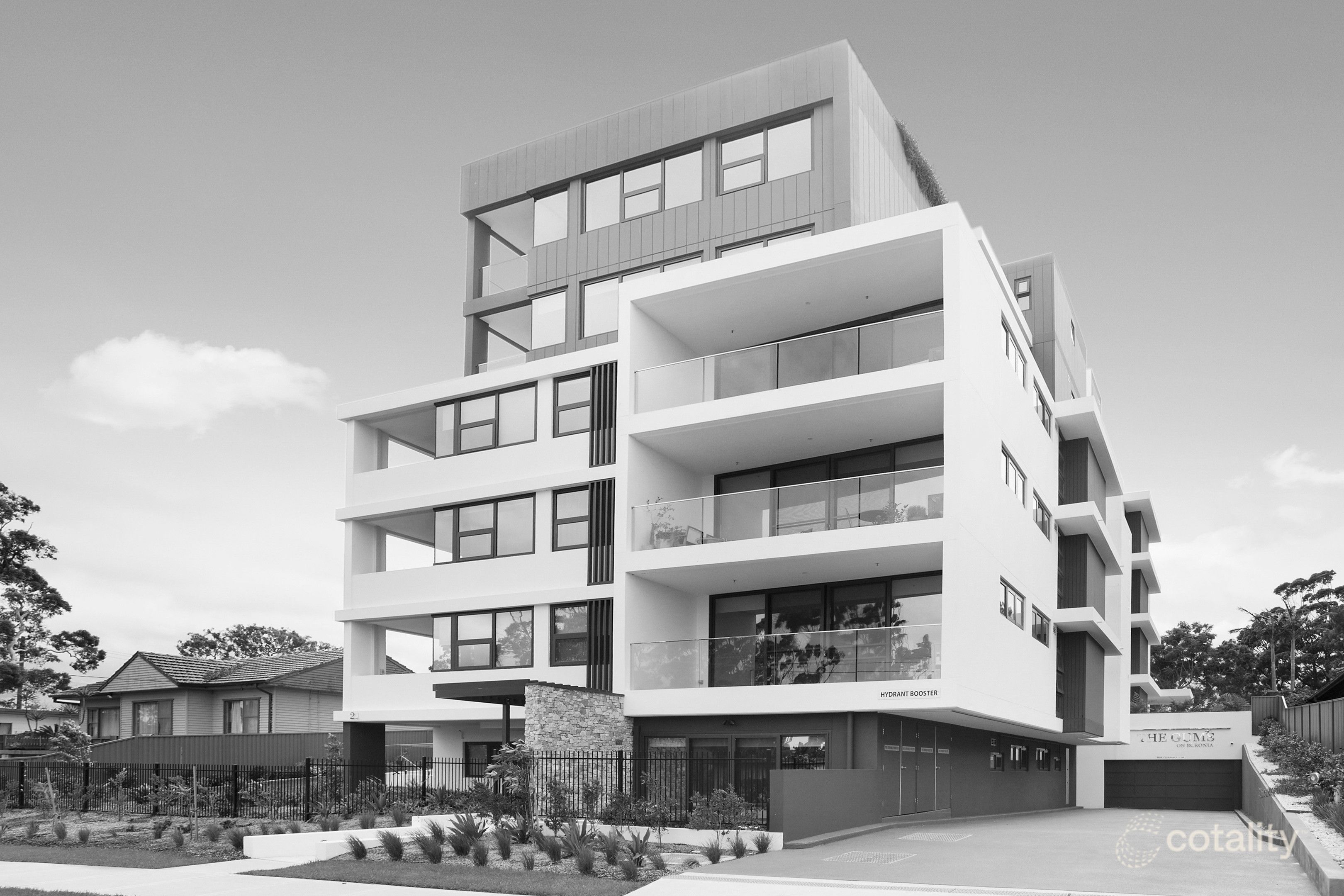 402/21 Boronia Ave, Engadine, NSW 2233