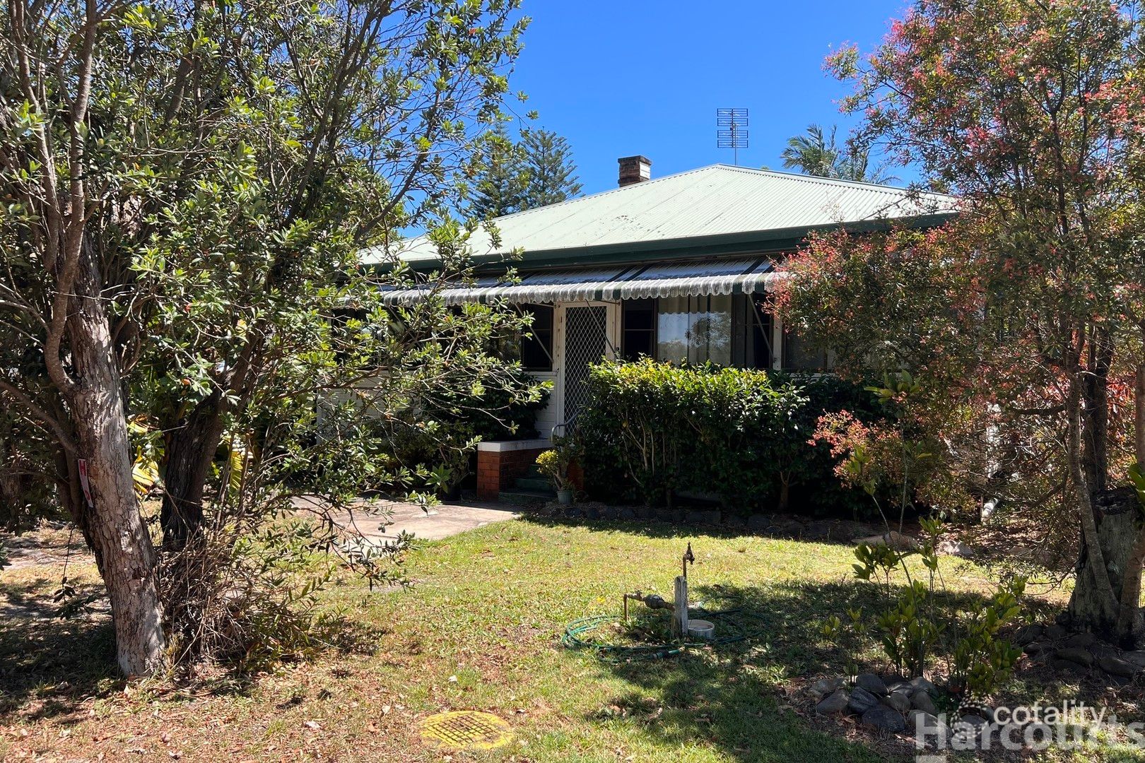 25 Creek St, Hat Head, NSW 2440